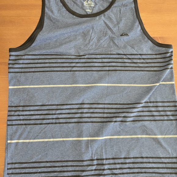 2 quicksilver , mens XL slim fit tanks - Picture 5 of 7